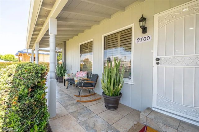 9700 S 5th Avenue, Inglewood, CA 90305