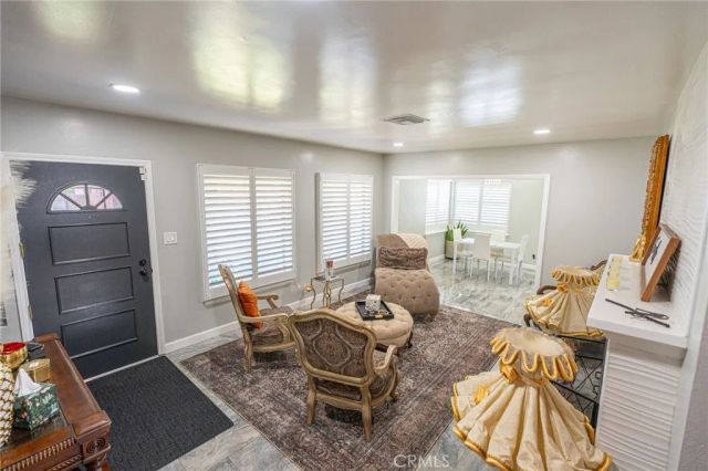 9700 S 5th Avenue, Inglewood, CA 90305