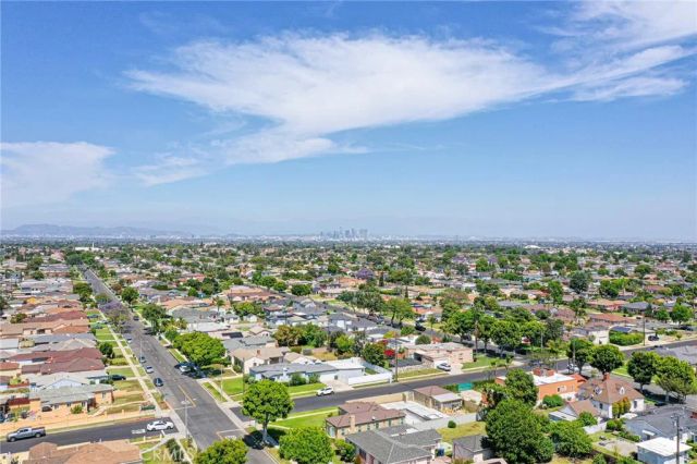 9700 S 5th Avenue, Inglewood, CA 90305
