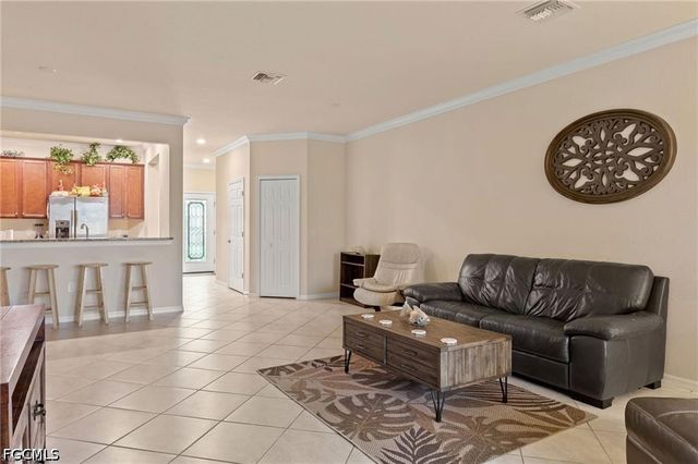 10243 Via Colomba CIR, Fort Myers, FL 33966