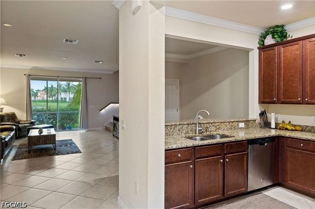 10243 Via Colomba CIR, Fort Myers, FL 33966