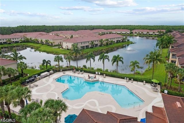 10243 Via Colomba CIR, Fort Myers, FL 33966
