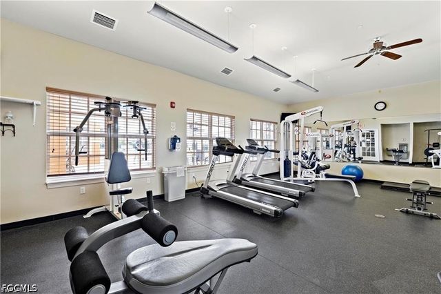 10243 Via Colomba CIR, Fort Myers, FL 33966