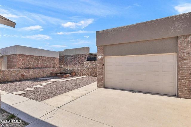 14349 TOBE DAVIS, Horizon City, TX 79928