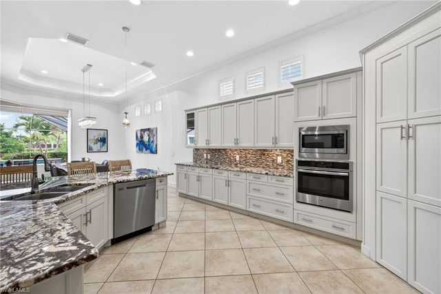 5054 Andros DR, Naples, FL 34113