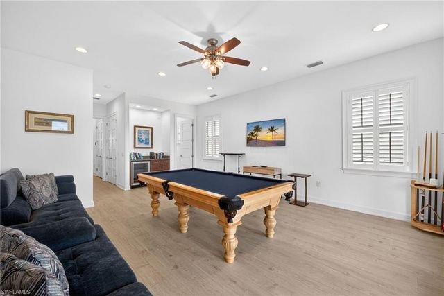 5054 Andros DR, Naples, FL 34113