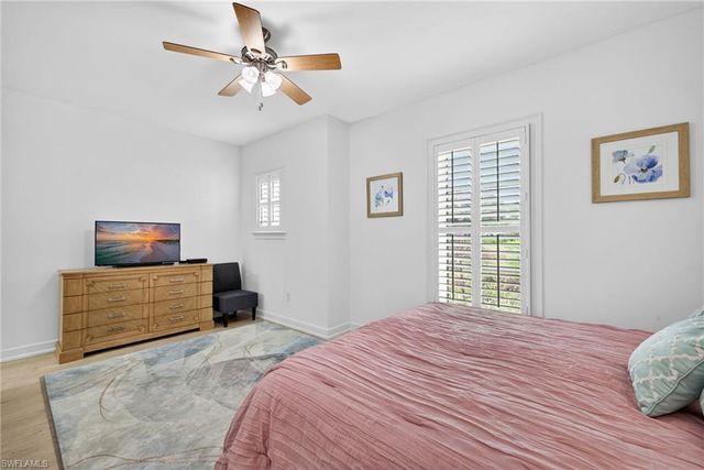 5054 Andros DR, Naples, FL 34113