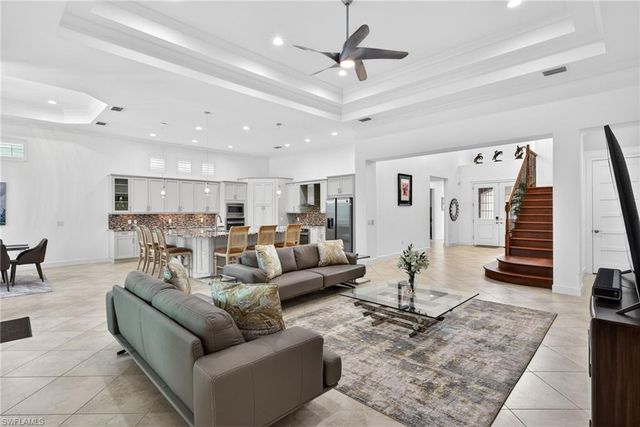 5054 Andros DR, Naples, FL 34113