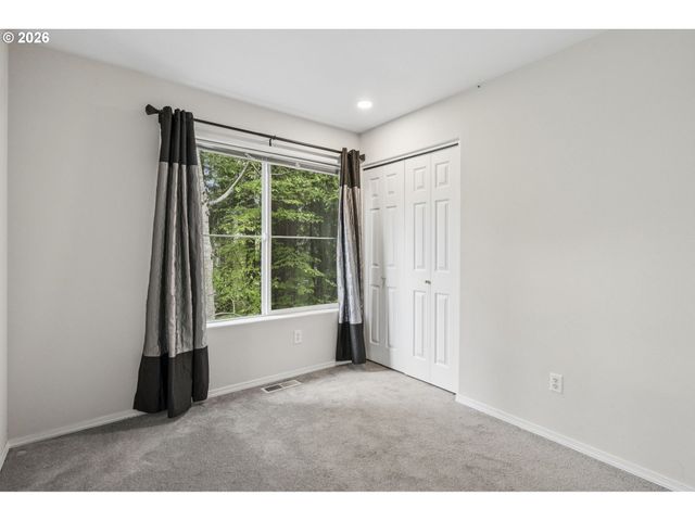 14172 Sw BARROWS Rd 1, Portland, OR 97223