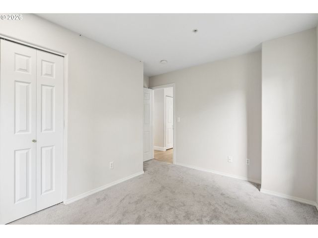 14172 Sw BARROWS Rd 1, Portland, OR 97223