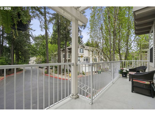 14172 Sw BARROWS Rd 1, Portland, OR 97223