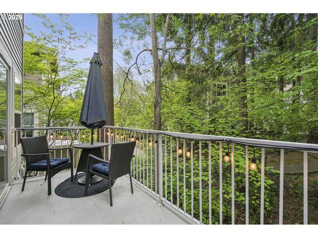 14172 Sw BARROWS Rd 1, Portland, OR 97223