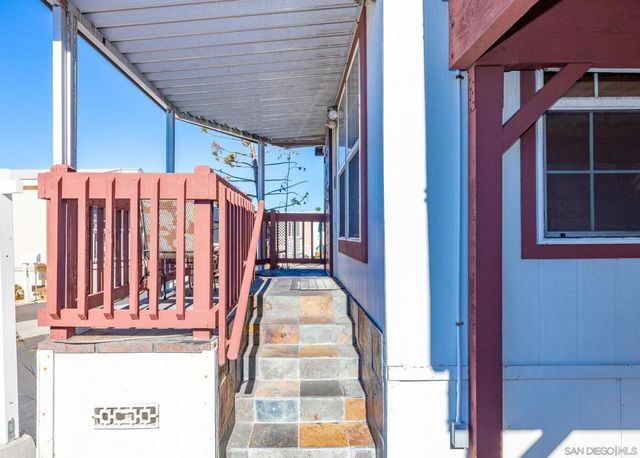 120 Sherri Ln, Oceanside, CA 92054