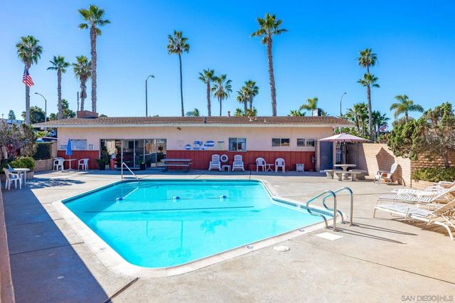 120 Sherri Ln, Oceanside, CA 92054