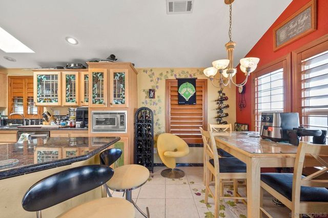 120 Sherri Ln, Oceanside, CA 92054