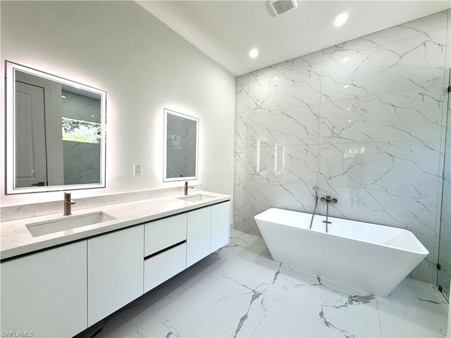 3257 Desoto Blvd S, Naples, FL 34117