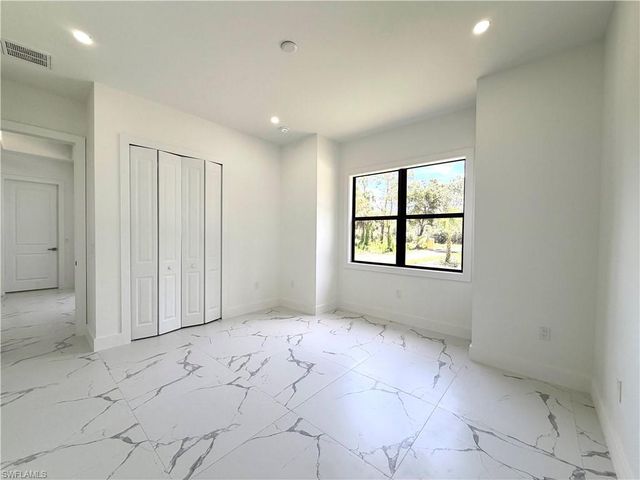 3257 Desoto Blvd S, Naples, FL 34117
