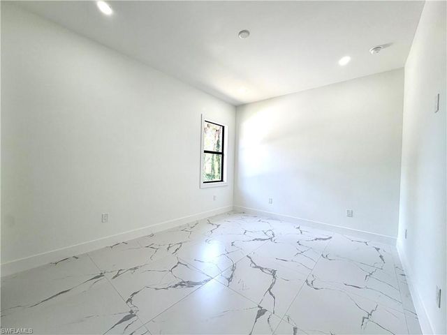 3257 Desoto Blvd S, Naples, FL 34117