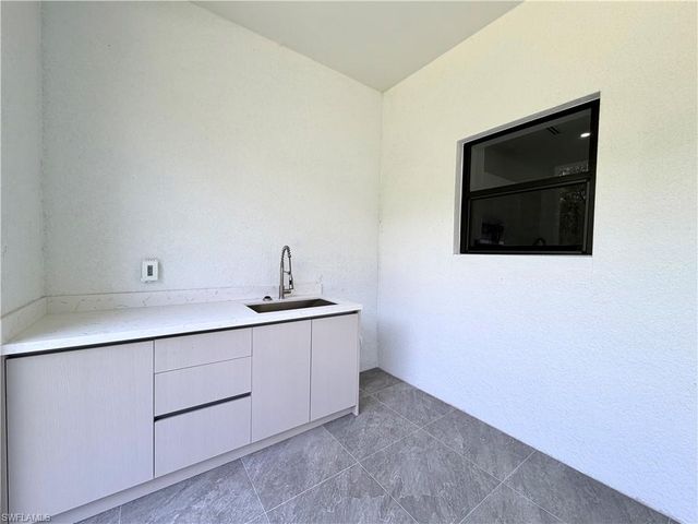 3257 Desoto Blvd S, Naples, FL 34117