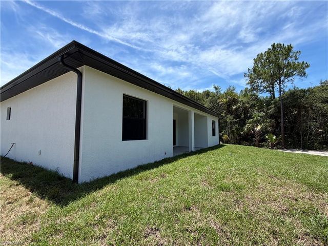 3257 Desoto Blvd S, Naples, FL 34117