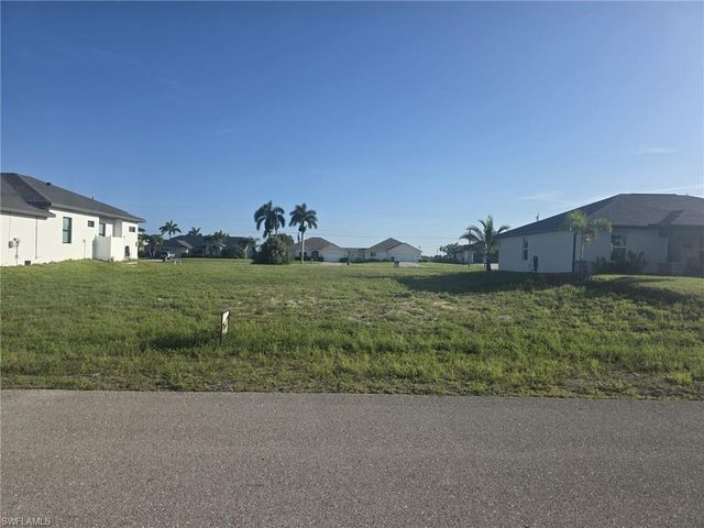 4321 NW 34th LN, Cape Coral, FL 33993
