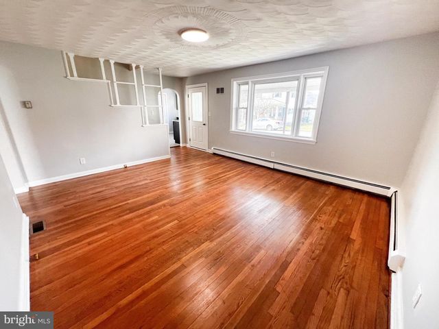 408 HARVARD ST, Lewistown, PA 17044