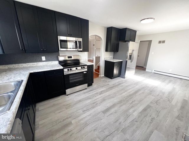 408 HARVARD ST, Lewistown, PA 17044