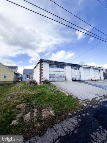 408 HARVARD ST, Lewistown, PA 17044