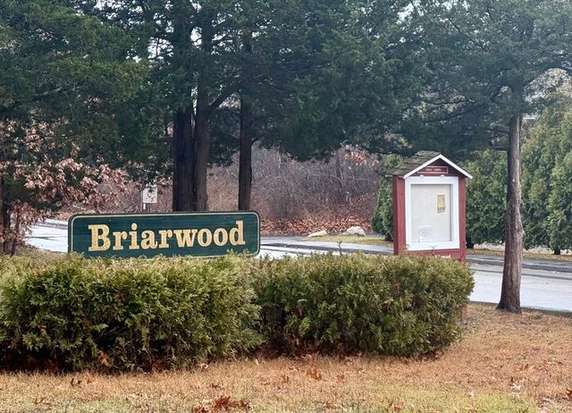 4 Roosevelt St, Wareham, MA 02571