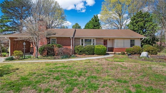 1735 Prince Edward Drive, Elon, NC 27244