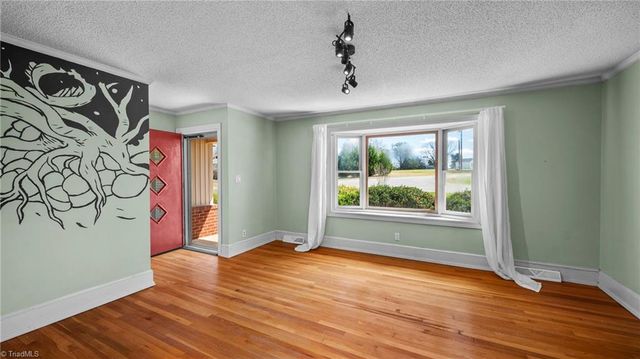 1735 Prince Edward Drive, Elon, NC 27244