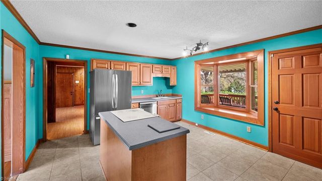 1735 Prince Edward Drive, Elon, NC 27244