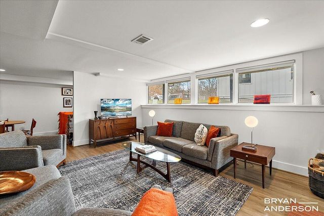 2631 Greentree Drive Se, City Of Grand Rapids, MI 49546