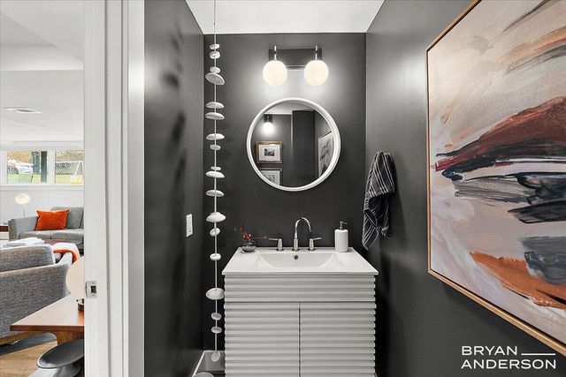 2631 Greentree Drive Se, City Of Grand Rapids, MI 49546