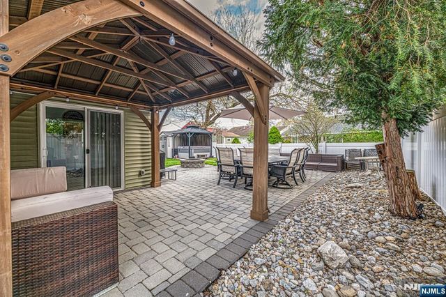 153 Howard Avenue, Rochelle Park, NJ 07662