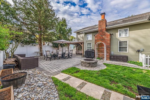 153 Howard Avenue, Rochelle Park, NJ 07662