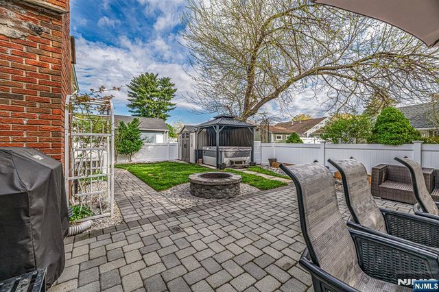 153 Howard Avenue, Rochelle Park, NJ 07662