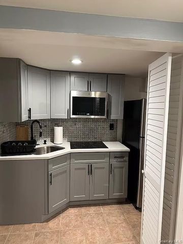 887 Pine Street, Brooklyn, NY 11208