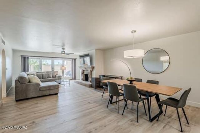 430 N Dodge Boulevard, Tucson, AZ 85716