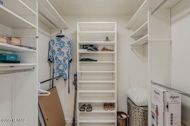 430 N Dodge Boulevard, Tucson, AZ 85716