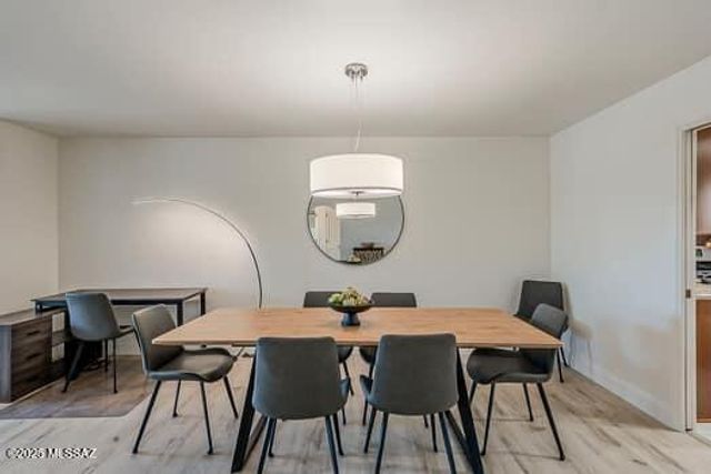 430 N Dodge Boulevard, Tucson, AZ 85716