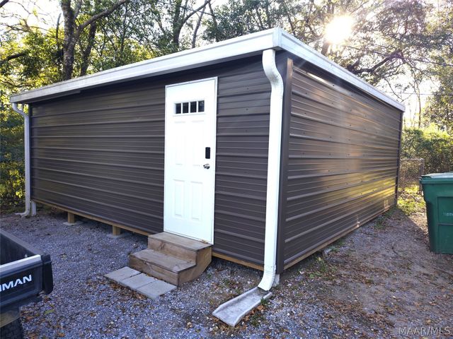 5761 Main Street, Millbrook, AL 36054