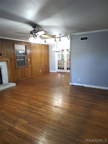 5761 Main Street, Millbrook, AL 36054