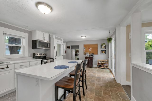 15 Snow Street, Concord, NH 03303
