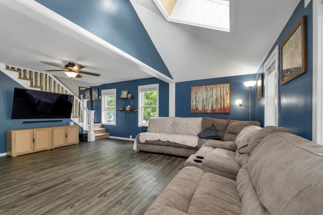 15 Snow Street, Concord, NH 03303