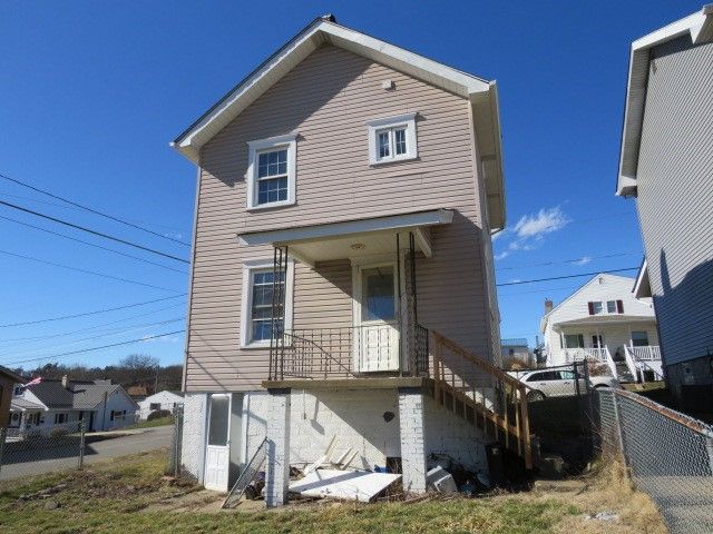 502 Giffin Ave, Canonsburg, PA 15317
