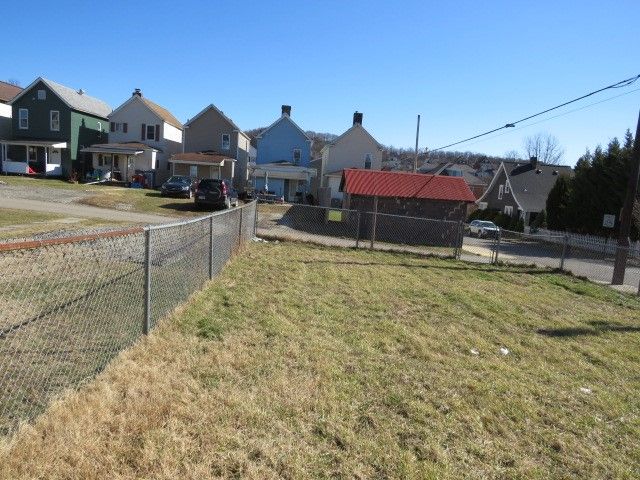 502 Giffin Ave, Canonsburg, PA 15317