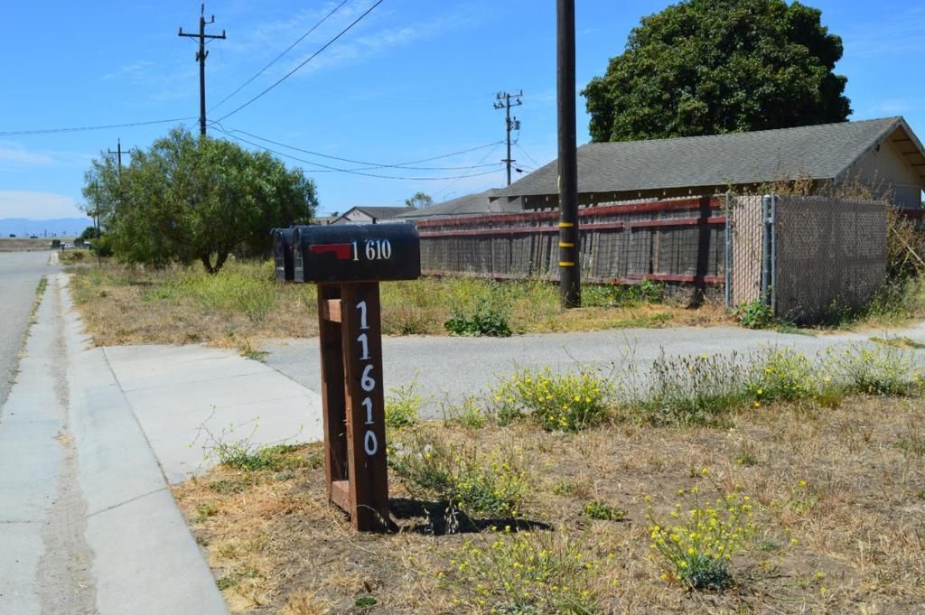 Image 2 of property listing at 11610 Schoch Road, Salinas, CA 93907