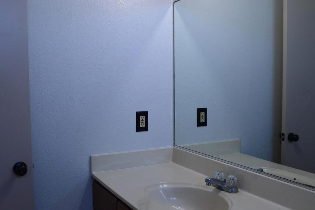 Image 6 of property listing at 11610 Schoch Road, Salinas, CA 93907