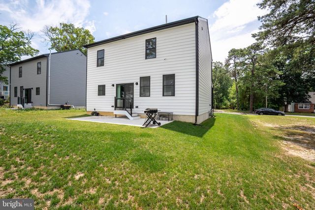 20 LINCOLN AVE, Sicklerville, NJ 08081